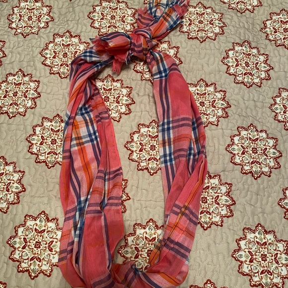Abercrombie Kids Scarf - Picture 2 of 4